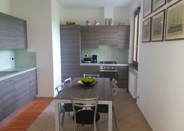 Apartament Casa Intignano - Con Terrazzo Vista Tremezzo